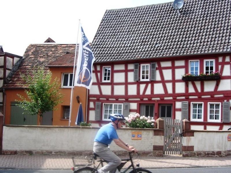 Haus Nostalgie Lejlighed Kleinheubach Værelse billede